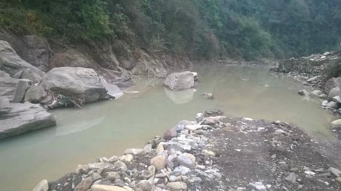水源污染